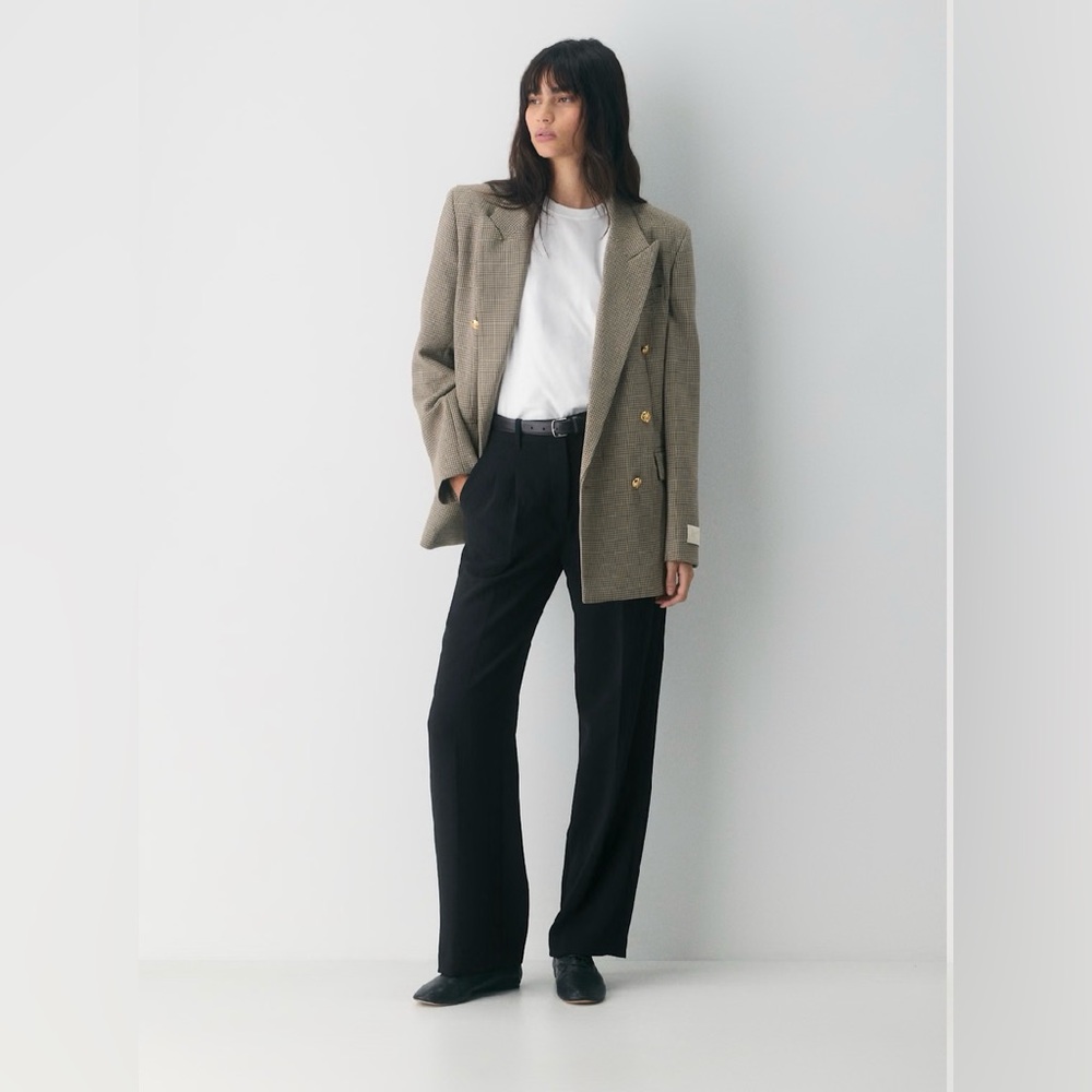 Aritzia The Effortless Pant Crepette Sz 8R